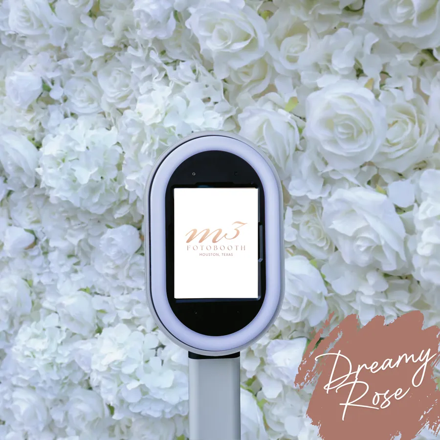 The Dreamy Rose backdrop behind an M3 Fotobooth booth